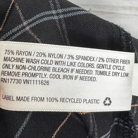 A New Day Black/Coral High Rise Elastic Waist Pull On Ankle Length Pants Size 14 - Picture 10 of 11